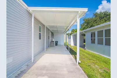 121 Sandhill Boulevard, Fort Pierce, FL 34982 - Photo 5