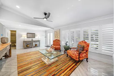 7425 NE Bay Cove Court, Boca Raton, FL 33487 - Photo 11