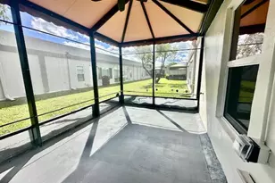 18730 Stewart Cir, Boca Raton, FL 33496 - Photo 9