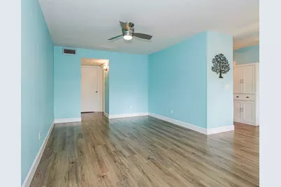 28 Vista Gardens Trail, Unit #105, Vero Beach, FL 32962 - Photo 7