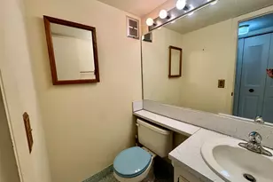 99 Canterbury D, West Palm Beach, FL 33417 - Photo 5