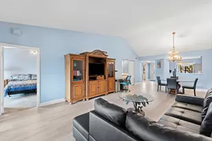 7465 N Glendevon Ln Unit, Delray Beach, FL 33446 - Photo 11