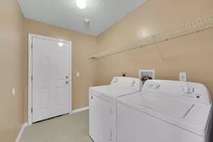 2518 SW Cooper Ln, Port Saint Lucie, FL 34984 - Photo 19