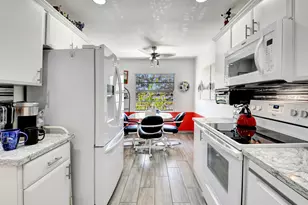 15 Stratford Dr Unit, Boynton Beach, FL 33436 - Photo 7