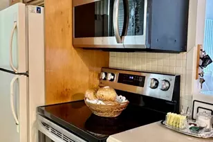 610 Trace Cir, Deerfield Beach, FL 33441 - Photo 17