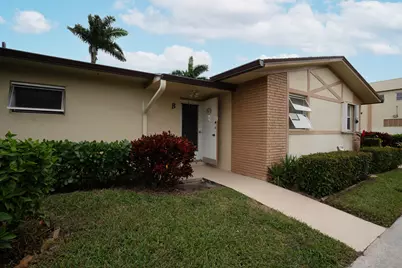 2822 Crosley Drive W, Unit #B, West Palm Beach, FL 33415 - Photo 3