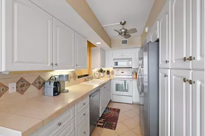 5380 N Ocean Drive, Unit #10-B, Singer Island, FL 33404 - Photo 9
