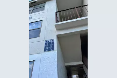 718 Executive Center Drive, Unit #22, West Palm Beach, FL 33401 - Photo 11