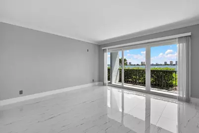 3040 Lake Shore Drive, Unit #101, Riviera Beach, FL 33404 - Photo 17