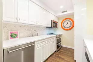 170 Chilean Ave, Palm Beach, FL 33480 - Photo 11