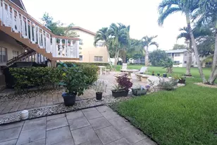 201 Coventry I, West Palm Beach, FL 33417 - Photo 25