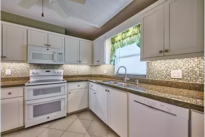 200 Intracoastal Place, Unit #402, Jupiter, FL 33469 - Photo 17