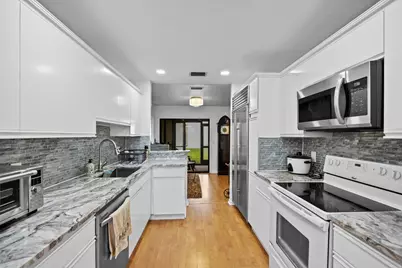 1519 Woodbridge Lakes Circle, West Palm Beach, FL 33406 - Photo 17