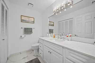 1519 Woodbridge Lakes Circle, West Palm Beach, FL 33406 - Photo 7