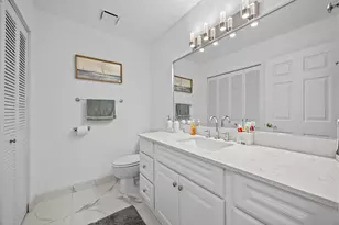 1519 Woodbridge Lakes Cir, West Palm Beach, FL 33406 - Photo 7