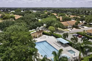 9927 Seacrest Cir, Boynton Beach, FL 33437 - Photo 43