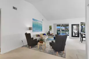 9927 Seacrest Cir, Boynton Beach, FL 33437 - Photo 13