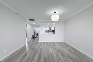 3150 W Rolling Hills Cir, Davie, FL 33328 - Photo 11