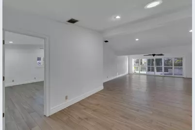 2642 NE 3rd Street, Pompano Beach, FL 33062 - Photo 15