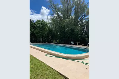 4311 Crystal Lake Drive, Unit #116, Pompano Beach, FL 33064 - Photo 13
