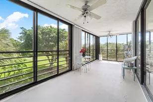 7572 Regency Lake Dr, Boca Raton, FL 33433 - Photo 11