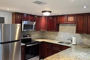 500 Executive Center Dr, West Palm Beach, FL 33401 - Photo 3