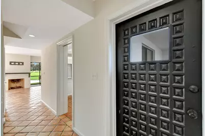 1906 Presidential Way, Unit #1-C, West Palm Beach, FL 33401 - Photo 3