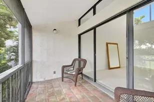 1906 Presidential Way, West Palm Beach, FL 33401 - Photo 31