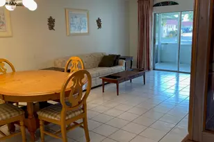 570 Laconia Cir, Lake Worth, FL 33467 - Photo 7