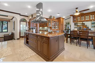 4407 Woodfield Boulevard, Boca Raton, FL 33434 - Photo 13