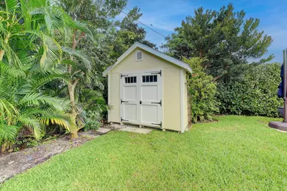222 S Seacrest Circle, Delray Beach, FL 33444 - Photo 47
