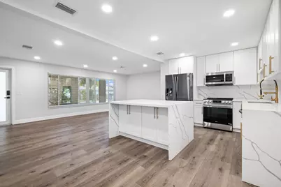 2298 NE 4th Avenue, Boca Raton, FL 33486 - Photo 13