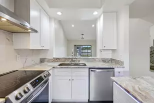 7891 Willow Spring Dr Unit, Lake Worth, FL 33467 - Photo 9