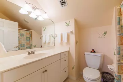 812 Carolina Circle SW, Vero Beach, FL 32962 - Photo 23