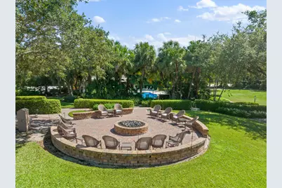 812 Carolina Circle SW, Vero Beach, FL 32962 - Photo 35