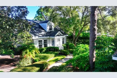 812 Carolina Circle SW, Vero Beach, FL 32962 - Photo 3