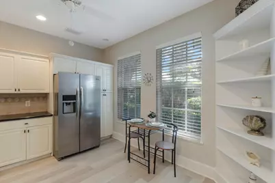 812 Carolina Circle SW, Vero Beach, FL 32962 - Photo 15