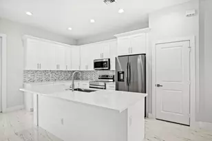 4711 Seagrape Dr, Fort Pierce, FL 34945 - Photo 3