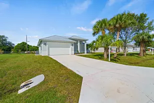 4713 Seagrape Dr, Fort Pierce, FL 34945 - Photo 31