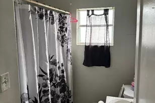 511 Texas Ct, Fort Pierce, FL 34950 - Photo 9