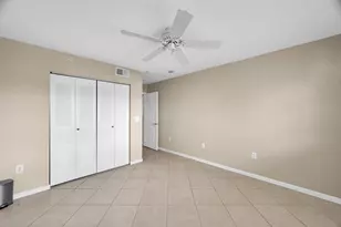 3670 NW Adriatic Ln, Jensen Beach, FL 34957 - Photo 9