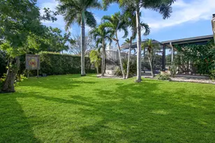 8148 SE Coconut St, Hobe Sound, FL 33455 - Photo 19