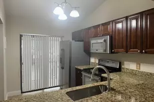 3939 NE 5th Ave Unit, Boca Raton, FL 33431 - Photo 9