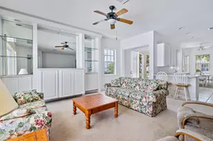 242 Poinciana Dr, Jupiter, FL 33458 - Photo 11