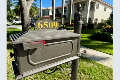 6509 Stonehurst Circle, Lake Worth, FL 33467 - Photo 3