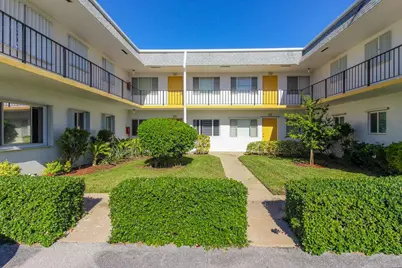 2920 Lake Osborne Drive, Unit #103, Lake Worth Beach, FL 33461 - Photo 3