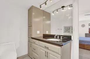 5510 N Ocean Dr, Singer Island, FL 33404 - Photo 21