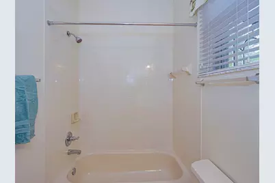 6871 SE Twin Oaks Circle, Stuart, FL 34997 - Photo 19