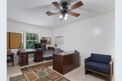 101 N Sequoia Drive, West Palm Beach, FL 33409 - Photo 23