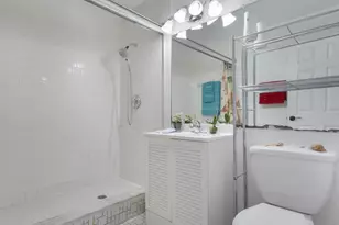 101 N Sequoia Dr, West Palm Beach, FL 33409 - Photo 25